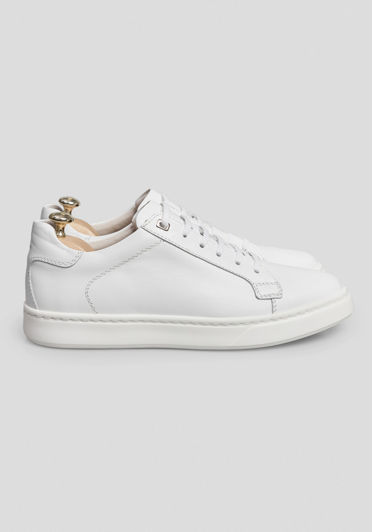 ЧОЛОВІЧІ КЕДИ БІЛІ