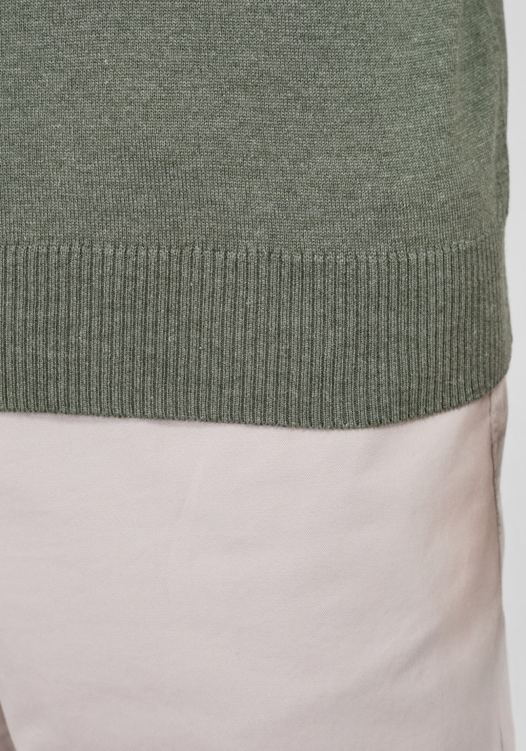 "CLASSIC MEN'S KHAKI ZIP POLO", Photo 4