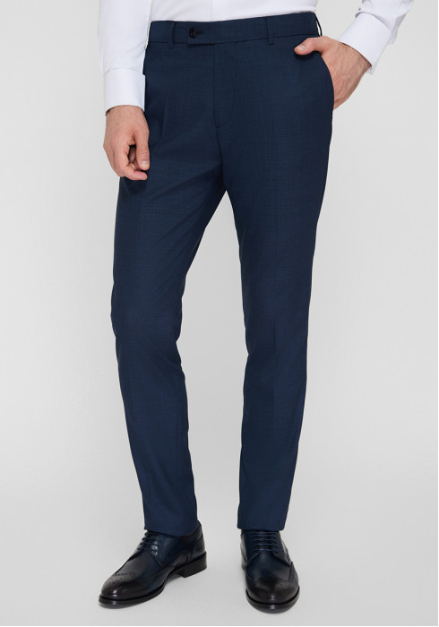 КЛАСИЧНІ ЧОЛОВІЧІ БРЮКИ ТЕМНО-СИНІ В КЛІТИНКУ