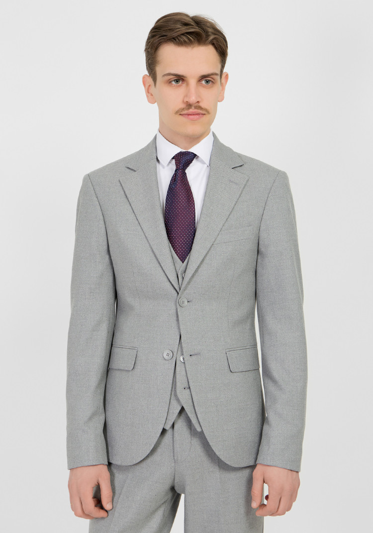 КЛАСИЧНИЙ ЧОЛОВІЧИЙ КОСТЮМ ТРІЙКА СВІТЛО-СІРИЙ ОДНОТОННИЙ 