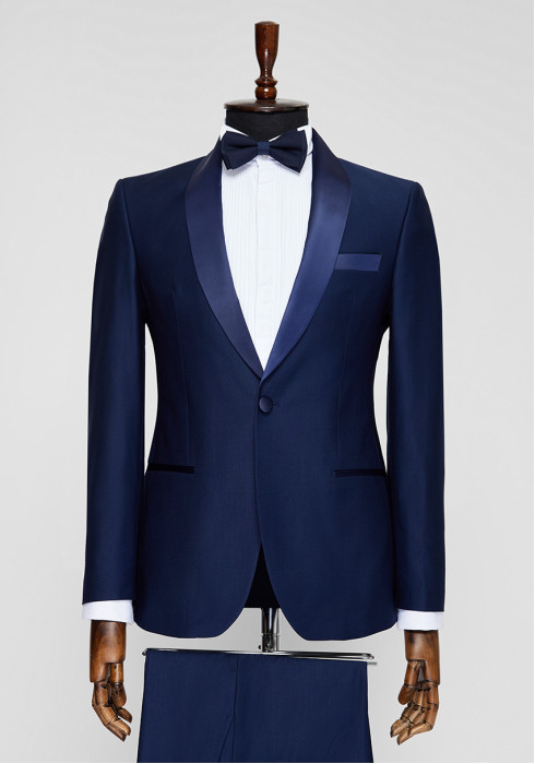 Класичний чоловічий смокінг синій з шалевим лацканом