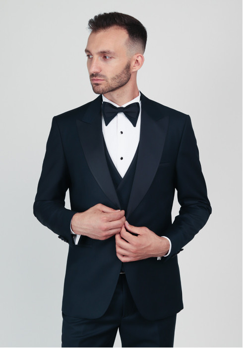 Класичний чоловічий смокінг трійка темно-синій з гострим лацканом
