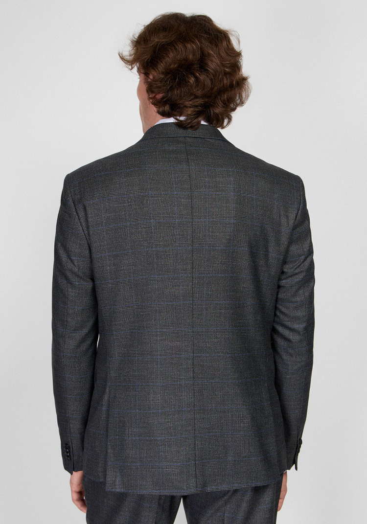 КЛАСИЧНИЙ ЧОЛОВІЧИЙ КОСТЮМ ТРІЙКА ОДНОБОРТНИЙ ТЕМНО-СІРИЙ В СИНЮ КЛІТИНКУ, Фото 5