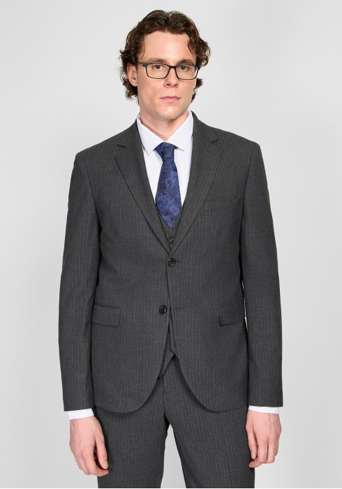 КЛАСИЧНИЙ ЧОЛОВІЧИЙ КОСТЮМ ТРІЙКА ОДНОБОРТНИЙ ТЕМНО-СІРИЙ В СМУЖКУ