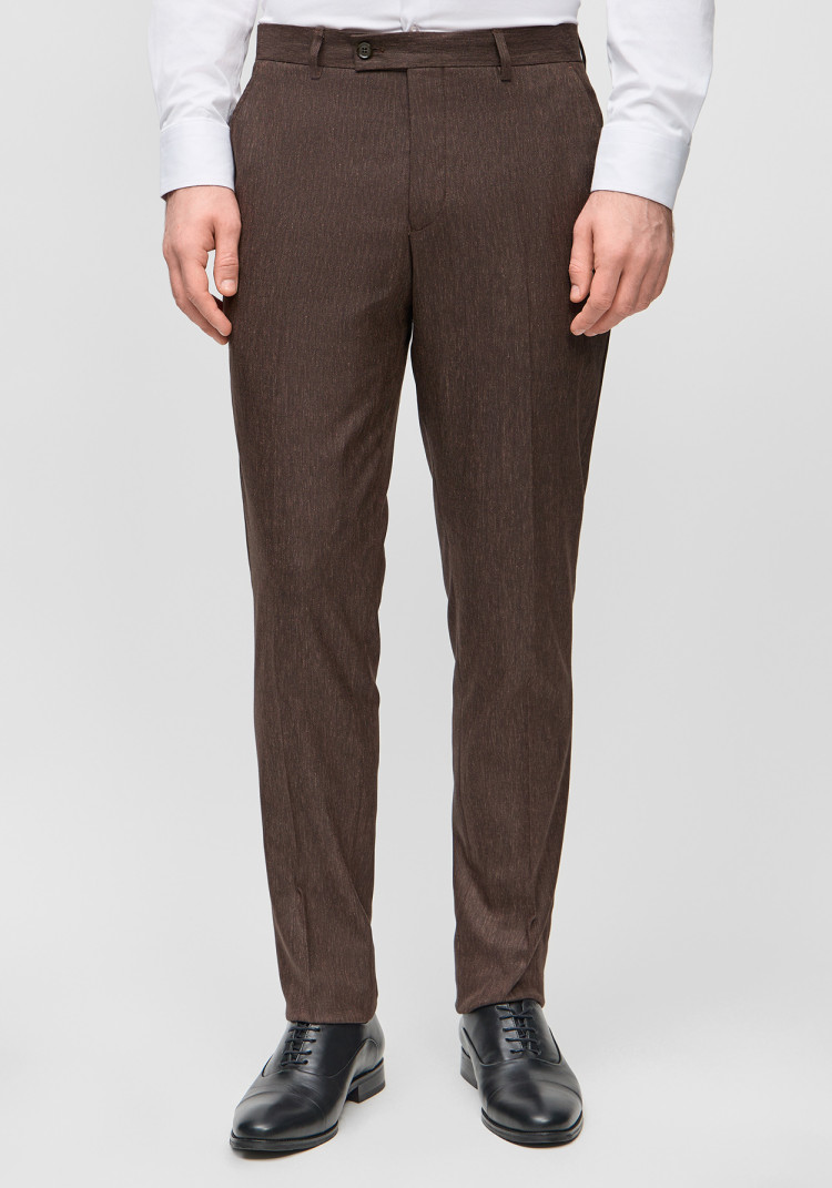 КЛАСИЧНИЙ ЧОЛОВІЧИЙ КОСТЮМ ТРІЙКА КОРИЧНЕВИЙ ОДНОТОННИЙ, Фото 4