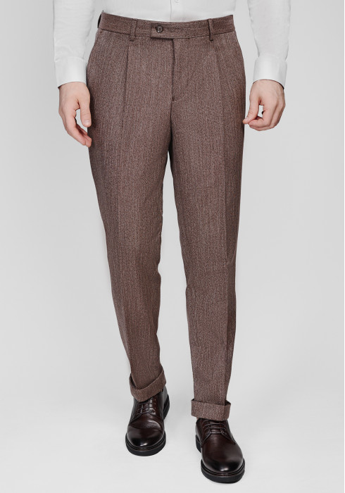 КЛАСИЧНІ ЧОЛОВІЧІ БРЮКИ КОРИЧНЕВІ В ЯЛИНКУ