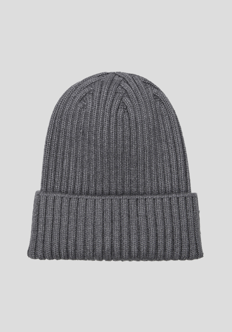 ЧОЛОВІЧА ШАПКА СІРА 