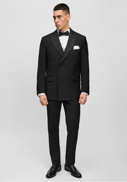 Класичний чоловічий смокінг двобортний чорний однотонний  з гострим лацканом