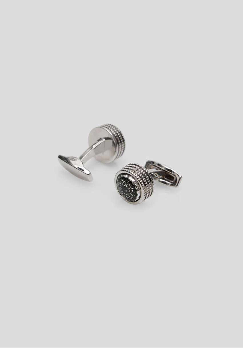Men's silver cufflinks with black ornament, Photo 1