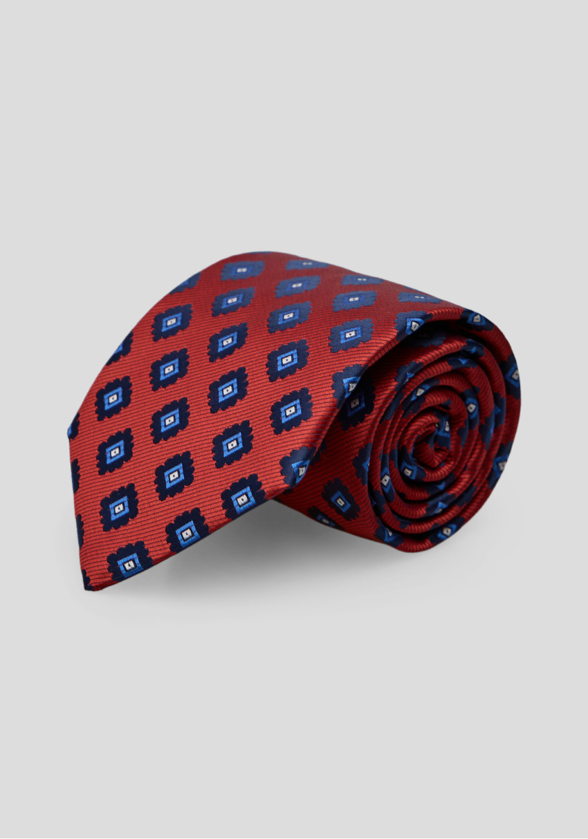 Men's red tie with blue pattern, Photo 1